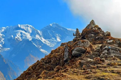 Découvrez le trek du mardi himal base camp au népal. randonnez dans l’annapurna, rencontrez les gurung et profitez de vues incroyables sur les montagnes en 9 jours.