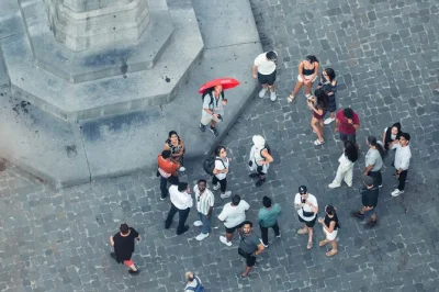 Start your evening in bruges with a walking tour through hidden alleys, old legends, and medieval tales—ending at a local pub with a free beer coupon. book with ease.