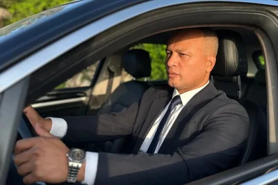 Arriving at casablanca airport? get a private transfer to your hotel, meet your driver right after landing, and relax in an air-conditioned car—includes pickup and luggage help.