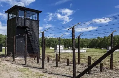 Stutthof Konzentrationslager Tour: Privater Guide & Transport