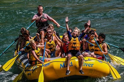 Feel the rush of snake river’s rapids near jackson hole, guided by locals. includes transport, splash gear, and expert safety support. book your spot now.