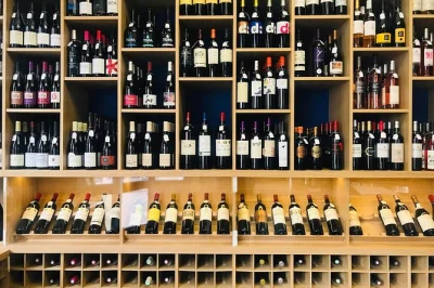 Start with a glass of organic bordeaux wine, taste local dishes, and end with chocolate bonbons. includes lunch and a local guide. book your food tour now.