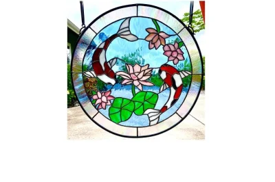 Scopri l’arte delle vetrate a kailua kona con artisti locali. vista mare, materiali inclusi e porta a casa il tuo pezzo unico fatto a mano.