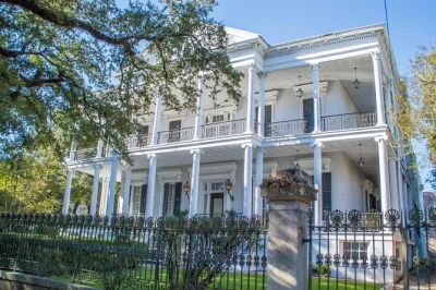 Step into the garden district’s leafy streets, see lafayette cemetery’s gates, and hear stories of new orleans’ old families with a local guide—includes tips for food & music.