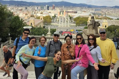 Feel the pulse of barcelona’s old town, ride the montjuïc cable car, and explore montjuïc castle in a small group tour with guide and included tickets.