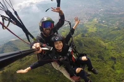 Feel the rush of paragliding over medellin’s bello hills, guided by lifelong local pilots. includes all gear, insurance, and flexible for families or wheelchair users.