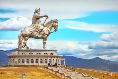 Feel the scale of mongolia at the genghis khan statue, hike terelj’s turtle rock, meet eagles & camels, and share a ger lunch—all with pickup from ulaanbaatar.