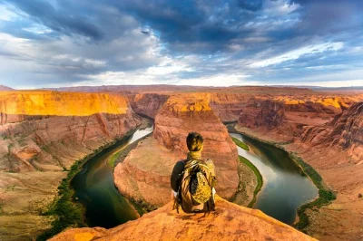 Erlebe den grand canyon, entdecke die lichtspiele im antelope canyon und bewundere horseshoe bend bei einem geführten tagesausflug ab las vegas – inklusive abholung und mittagessen.