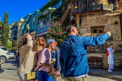 Share wine, ride the cable car, taste fresh bakery and wander tbilisi’s old streets with a local guide. includes wine tasting, georgian pie and cable car ride.