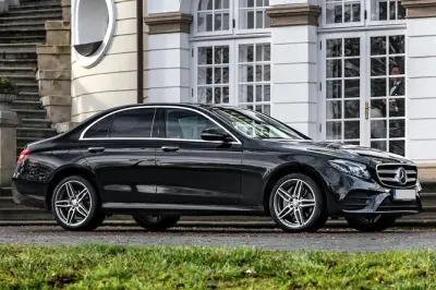 Transfer Koszalin to Gdansk: Private Mercedes, 3 hours