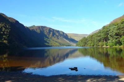 Start your day in dublin and wind through wicklow’s wild valleys, explore glendalough’s ancient stones, and wander kilkenny’s medieval streets—all with a local guide and comfy coach.