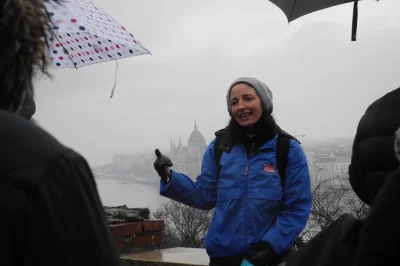 Feel budapest’s castle district through real stories, wwii scars, quirky statues & hidden corners. includes local guide, small group & practical tips for your visit.