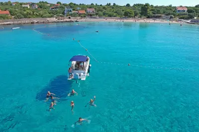 Private speedboat tour: Brač, Šolta & Blue Lagoon from Trogir