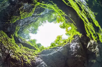 Terceira Lava Tube Tour: Algar do Carvão & Volcanic Sites