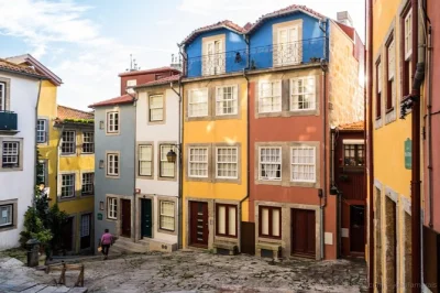 Step into porto’s jewish history with a local guide, wander medieval lanes from the cathedral to ribeira, and glimpse hidden traces of the past. includes expert-led walk.