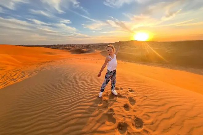 Safari serale nel deserto di Ras Al Khaimah: Dune bashing e BBQ