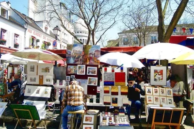 Feel the spirit of montmartre on a paris walking tour—see sacré coeur, moulin rouge, van gogh’s house, and artists’ squares. private guide, rain or shine.