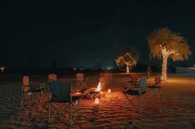 Mleiha Panoramic Lounge: BBQ dinner under the stars