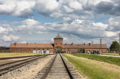 Auschwitz-Birkenau tour from Krakow: Private transfer and guide