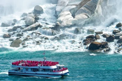 Feel the mist at niagara falls, cruise close to the horseshoe falls, stroll niagara-on-the-lake, and enjoy hotel pickup on this small-group toronto day tour.