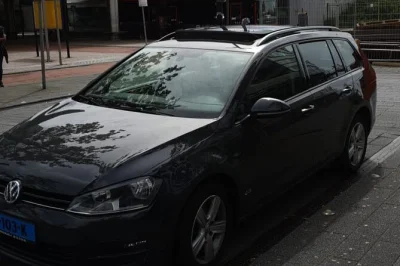 Arrive in amsterdam relaxed with a private airport transfer to the city center. meet your driver at arrivals, enjoy ac comfort, and get help with luggage—easy booking online.