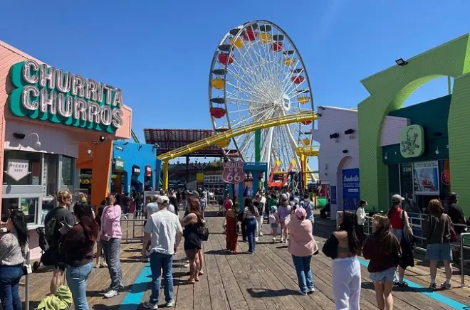 LA in a Day from Palm Springs: Hollywood Walk of Fame & beaches