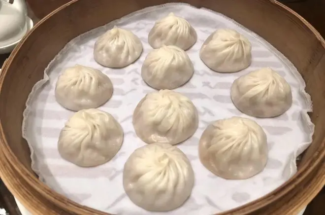 Private Shanghai Stadttour: Highlights und lokale Küche