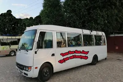 San José Land und Strandtour ab Quetzal Port