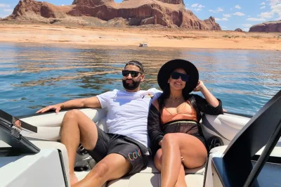 Sinta o sol no rosto enquanto navega pelo antelope canyon em um barco pequeno, capture fotos em cantinhos escondidos e ouça histórias locais do seu capitão. inclui transporte até o embarque.