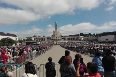 Fátima Sanctuary tour: Basilicas and shepherds' village