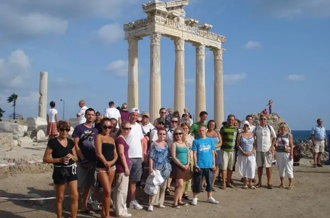 Side, Aspendos & Kurşunlu Waterfall tour with lunch