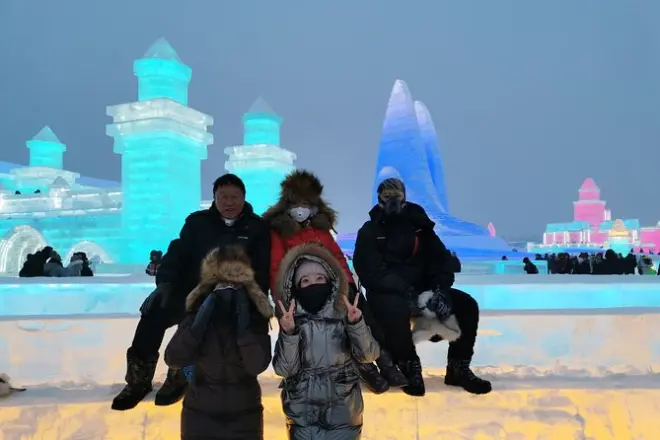 Festival ghiaccio Harbin 2 giorni con Isola del Sole e Ice World