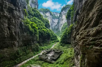 Wulong et sculptures de Dazu en 2 jours au départ de Chongqing UNESCO