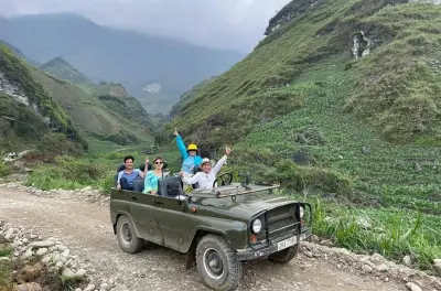 3-Day Ha Giang Jeep Tour: Open-Air Loop with Homestays