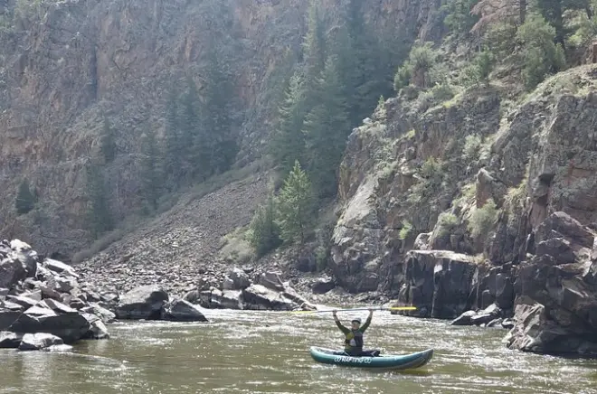 Oberer Colorado River Kajakfahren: Aufblasbare Kajaks & Stromschnellen