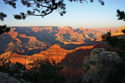 Feel the hush of sunset at grand canyon’s south rim, explore desert view watchtower & lipan point, enjoy dinner and roundtrip sedona pickup included.