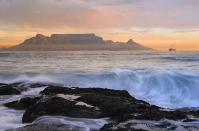 Book private cape town airport transfers for up to 3 passengers. meet & greet, flight tracking, and door-to-door comfort. wheelchair accessible.