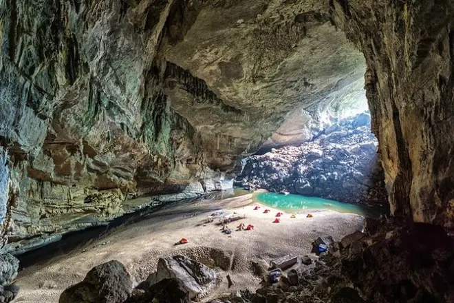 Phong Nha e caverna Paradise: Duas cavernas em um dia