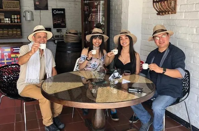 Coffee tour & rum tasting from Bogotá: Coffee Farm Coloma