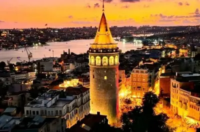 Acceso sin fila a la Torre Galata en Estambul con guía experto