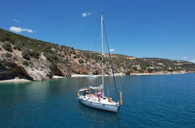 Schnorcheln in Nafplio: Kleine Segelgruppe mit Mahlzeit