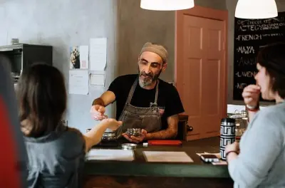 Taos Kunst-Spaziergang + Schokolade: Lokale Künstler treffen