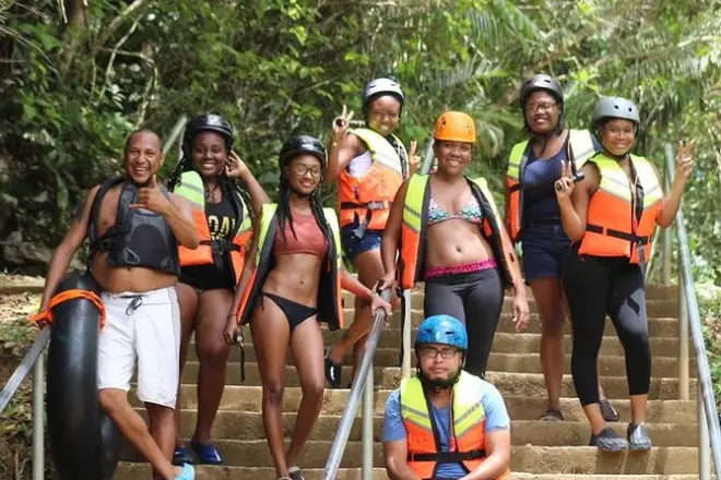 Cave Tubing in Belize: Nohoch Che'en mit lokalem Mittagessen