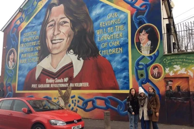 Hear belfast’s history from someone who lived it—see the peace wall, falls road, shankill & crumlin road gaol in a private taxi tour with flexible pickup.