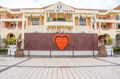 Visite privée à Antananarivo : Palais royal et parc aux lémuriens