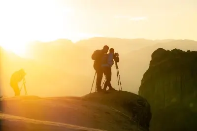 Photo au coucher du soleil à Meteora : Photographie à l'heure dorée