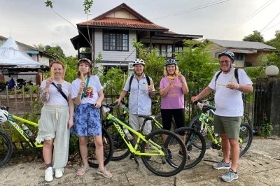 Pedal through kuching’s heritage streets, cross the sarawak river by sampan, and taste local street foods on this half-day guided bike tour with food tastings included.