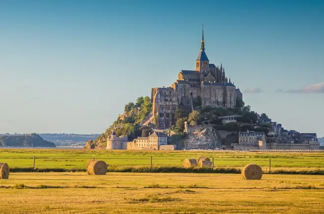 Mont-Saint-Michel ab Cherbourg: Abtei & Crêpe-Mittagessen