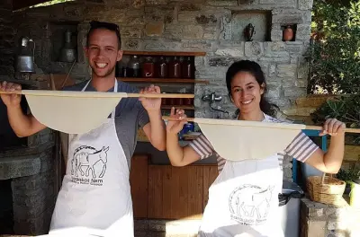 Cours de cuisine grecque à Volos : Préparer spanakopita et tzatziki