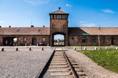 Standing in auschwitz’s quiet, cold corridors hits differently. join a group day trip from krakow with hotel pickup, guided tour of auschwitz & birkenau, and return transport included.